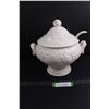 Image 1 : Ceramic Soup Tureen with Ladle and Lid - 9.5" Tall with Lid