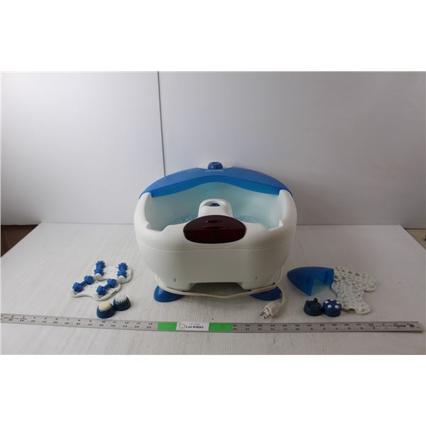 Relaxor Foot Bath with Accessories- Powers On
