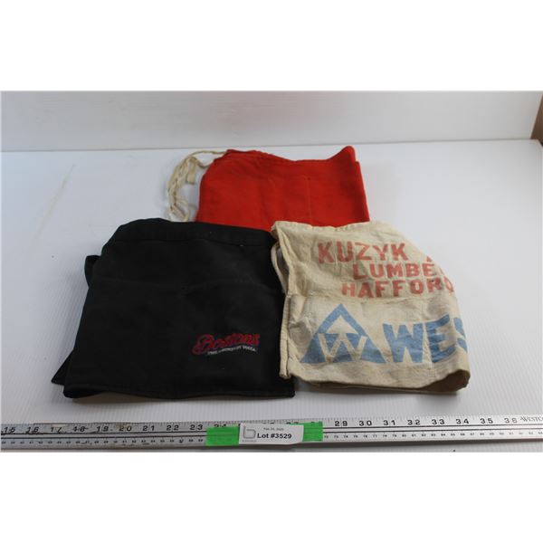 (3) Vintage Aprons