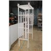 Image 2 : *Garden Arbour 45'' x 23'' x 92''