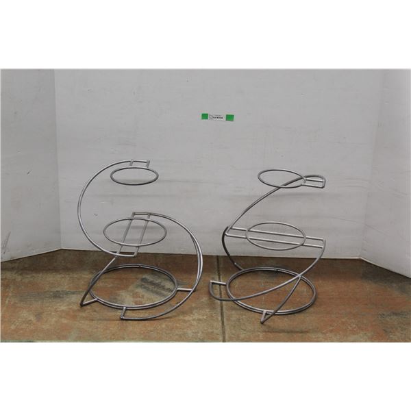 *(2) Spiral Cake Stands 18'' x 16''