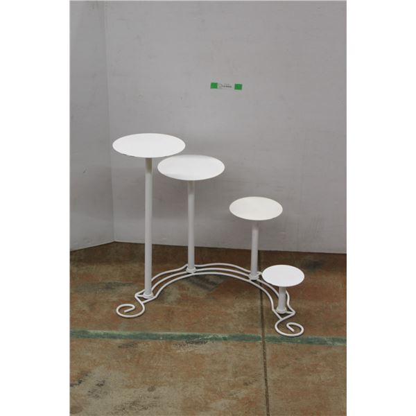 *Metal Cake Stand 26'' x 27'' x 20''