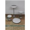 Image 2 : *Metal Cake Stand 16'' x 22'' x 18''