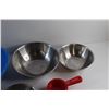 Image 3 : Plastic & Metal Bowls, Measuring Cups and Spatula