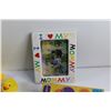 Image 7 : Rubber Duckies & Frogs, Gift Box, Pop It Toys and I Love My Mommy Photo Frame 8'' x 6''