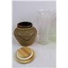 Image 3 : (4) Vases and Candle (3 Glass & 1 Hudson's Bay Ceramic)