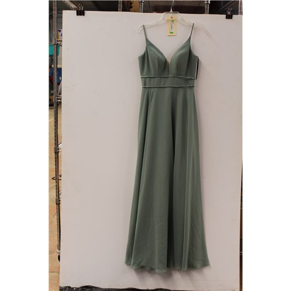 *Sorella Vita Chiffon and Satin Dress Size 10