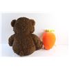 Image 4 : Plush Bear and Carrot Toys