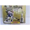Image 3 : Starting Lineup 1998 Edition Wayne Gretzky Hockey Figurine - Sealed