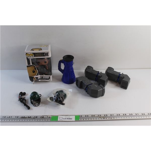 (2) Saskatchewan Roughriders Helmet Players - As Is, Justice League Toys and POP! Game of Thrones Gr