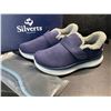 Image 3 : 1 Pair of Silverts Women's Extra Wide Comfort Shoes with Sherpa Lining Navy/Grey - Size 9 - New