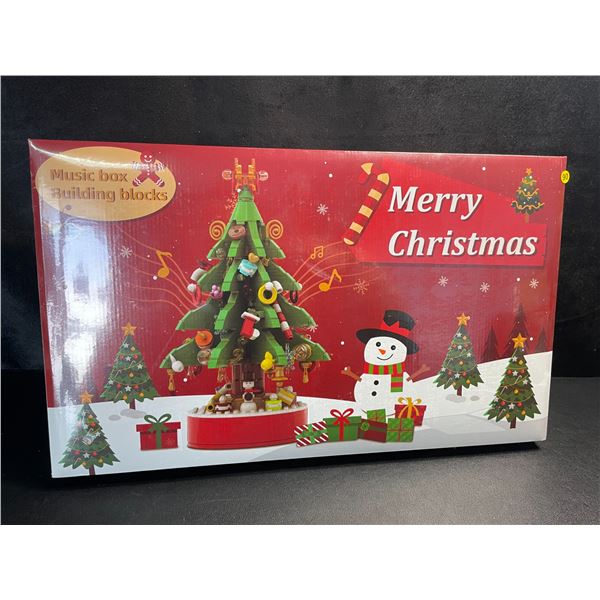 1 Christmas Tree Toy Building Block Set - New