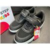 Image 3 : 1 Pair of Lucky Step Kids Shoes - Size 32 EUR/US 1 - New in Box