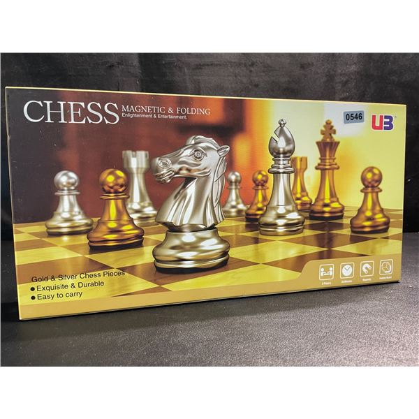 1 Magnetic & Folding Travel Chess Board Set - Gold/Silver Chess Pieces - New