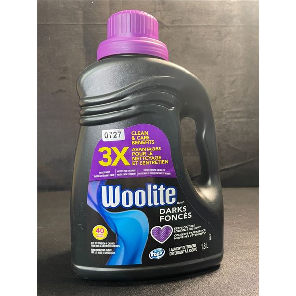1 Jug of Woolite Darks Liquid Laundry Detergent - 1.8L (40 Loads) - New