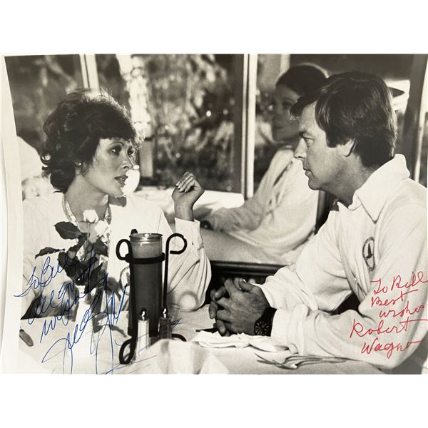 Hart to Hart Stefanie Powers and Robert Wagner signed photo