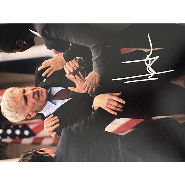 Harrison Ford signed photo