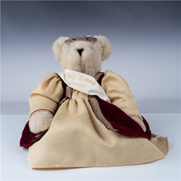 Vermont Teddy Bear, Queenie Happy Birthday Collectible