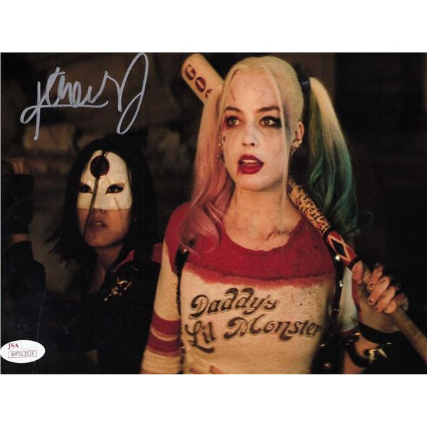 Karen Fukuhara signed photo