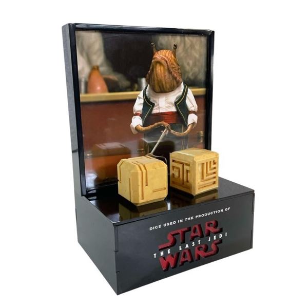 Star Wars: The Last Jedi (2017) - Canto Bight Casino Set of Dice With Custom Display