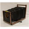 Image 1 : ANTIQUE POP OUT CAMERA NEEDS PARTS TLC-ESTATE