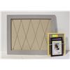 Image 1 : FOUR PICTURE FRAMES