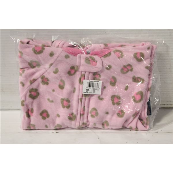 NEW GERBER 12 MONTHS GIRLS SLEEP N PLAY ONESIES