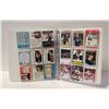 Image 1 : BINDER GRETZKY COLLECTOR CARDS