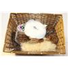 Image 1 : BASKET FULL OF FUR FOR CRAFTING