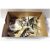 Image 1 : BOX ANTIQUE & VINTAGE PHOTOS