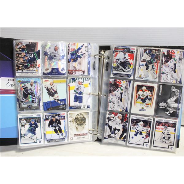 HOCKEY CARDS BINDER