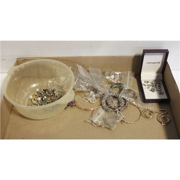 LARGE VOLUME OF QUALITY EARRINGS