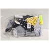 Image 1 : NEW 4 PACK GERBER LONG SLEEVE ONESIES SIZE 6-9M