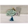 Image 2 : TASSEL PLAQUE