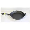 Image 1 : NEW PRE-SEASON 10" CAST IRON SKILLET / FRYING PAN