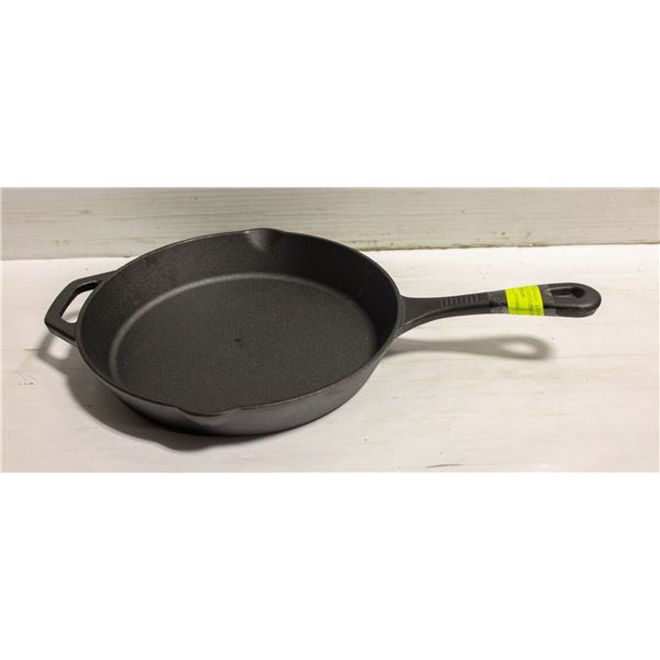 NEW PRE-SEASON 10" CAST IRON SKILLET / FRYING PAN
