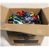 Image 1 : BOX OF SCISSORS
