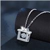 Image 2 : GRA CERTIFIED SQUARE BOW DESIGN ROUND BRILLIANT