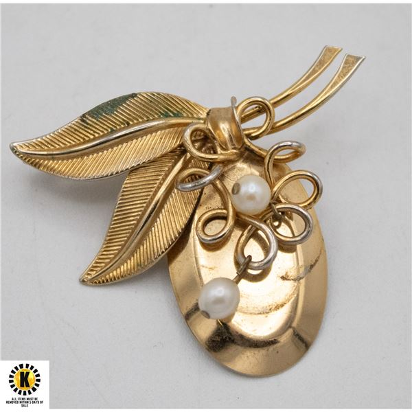 VINTAGE TRIAD BROOCH
