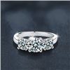 Image 2 : 2 CT GRA CERTIFIED ROUND BRILLLIANT MOISSANITE 925S
