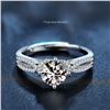 Image 1 : 1 CT GRA CERTIFIED ROUND BRILLIANT MOISSANITE