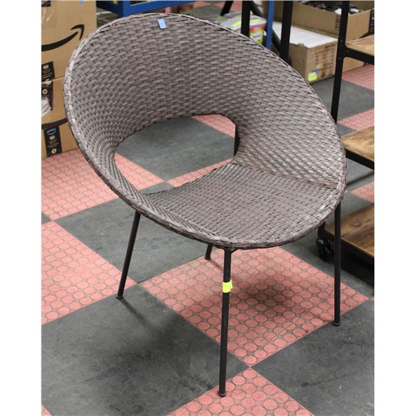 OUTDOOR EGG SHAPED PATIO CHAIR