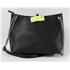 Image 1 : BLACK LEATHER PURSE WITH ZIPPER AND