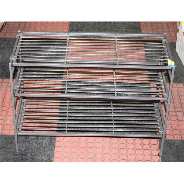 COLLAPSABLE 3 TIER METAL SHOE RACK