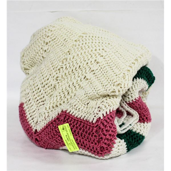 QUEEN SIZE HANDMADE AFGHAN KNIT/CROCHET