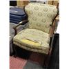 Image 1 : VINTAGE CHAIR IN NEED OF REUPHOLSTERY