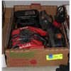 Image 1 : 2 CHARGERS, DEWALT, MILWAUKEE,