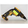 Image 1 : DEWALT 20V LITHIUM ION CORDLESS SCREW GUN