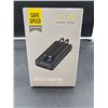 Image 2 : Portable Power Bank With LED Display and Quick Charge Capability