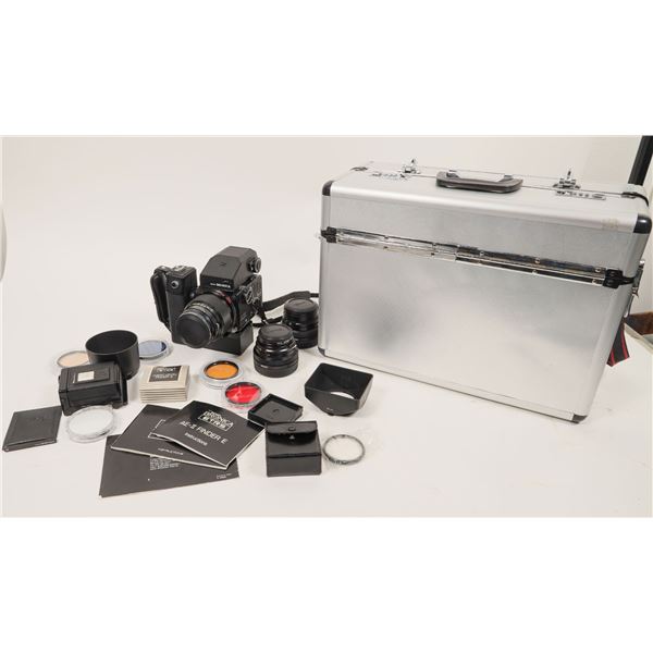 Zenza Bronica ETRS with Accessories, Mint condition [186374]